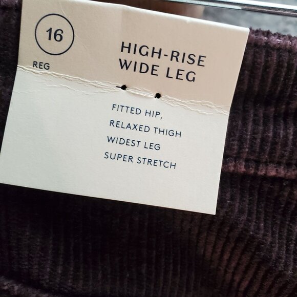 Universal Thread Jeans Womens 16 Brown High Rise Wide Leg Stretch Corduroy *NWT* - Picture 3 of 13